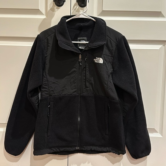 The North Face Jackets & Blazers - North Face Denali Women’s Jacket Black Size Medium